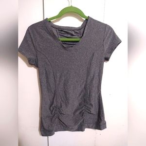 90° Degree Women's Athletic T-shirt size Small